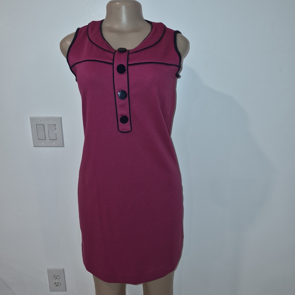Merona Magenta Top with Black Accents